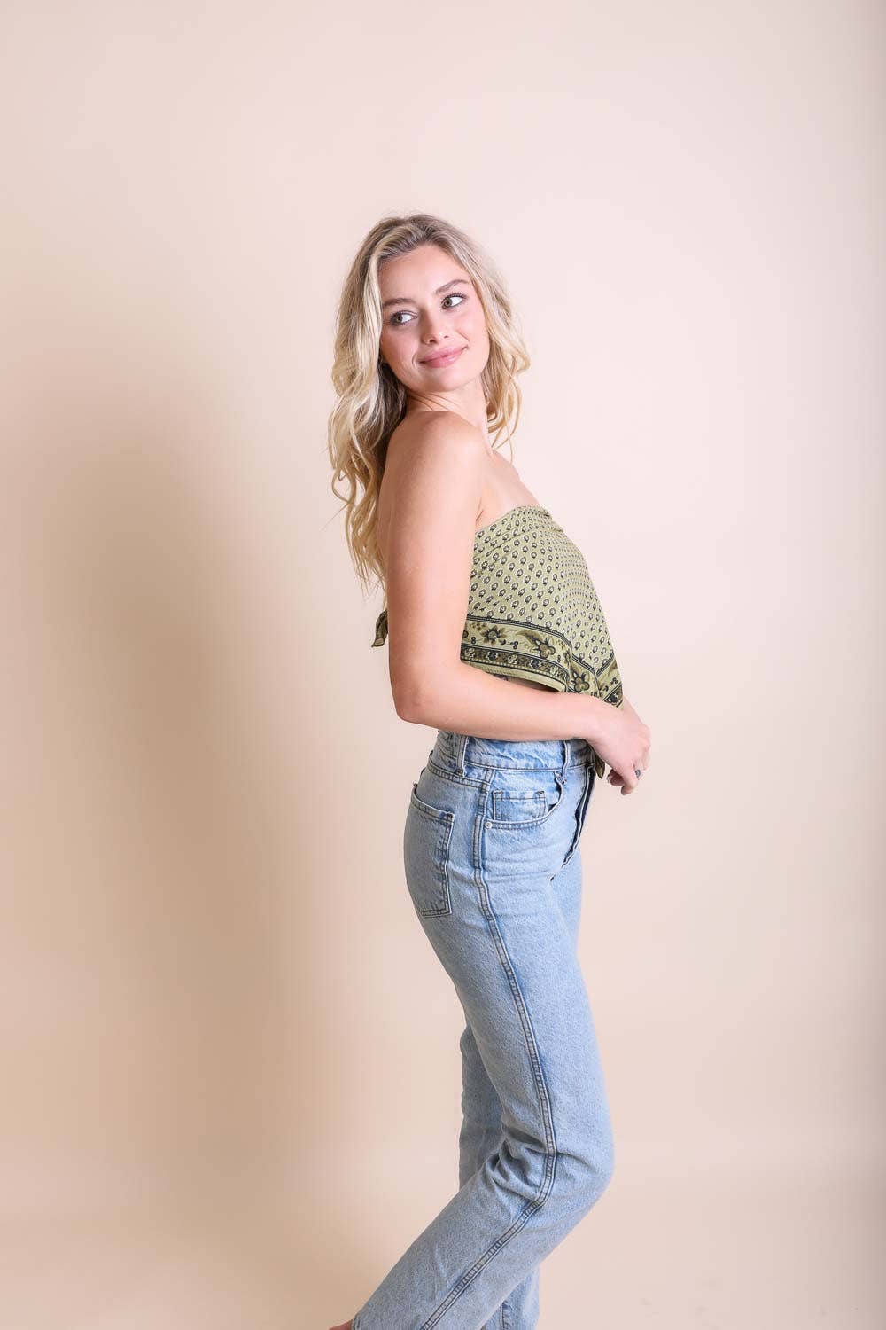 Oversized Cotton Bandana Scarf – Vintage Boho Style
