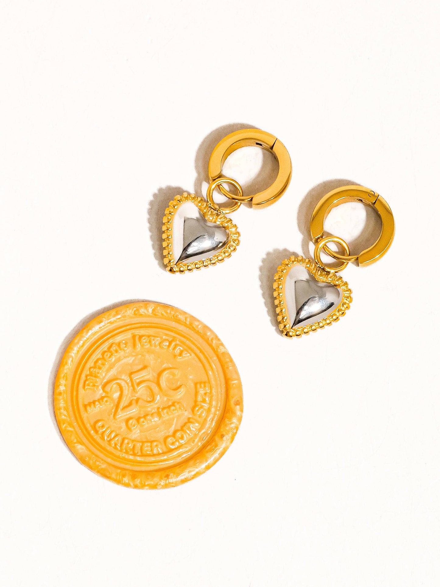 Savon Two Tone Classic Heart Earring