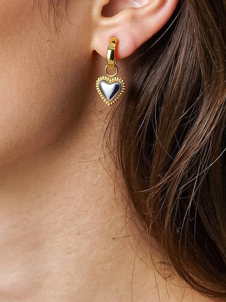 Savon Two Tone Classic Heart Earring
