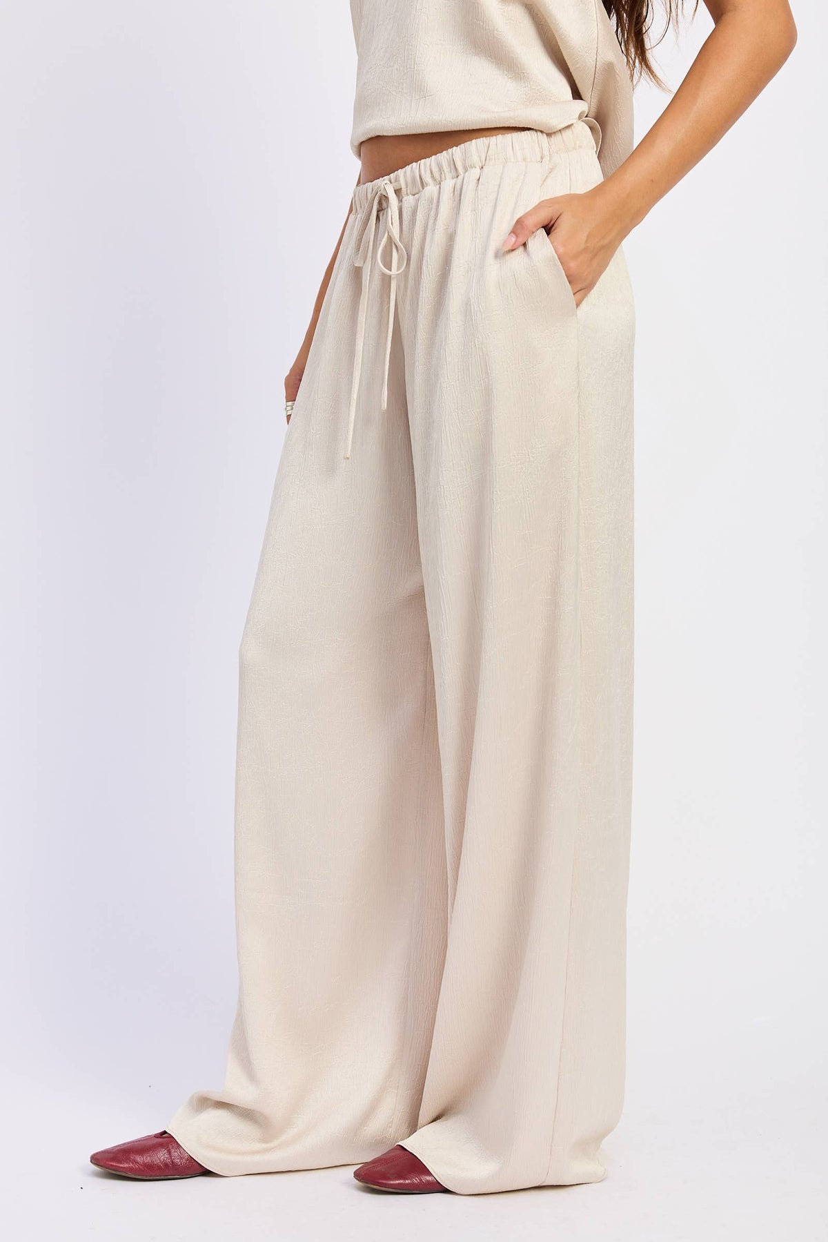 SATIN DRAWSTRING PANTS