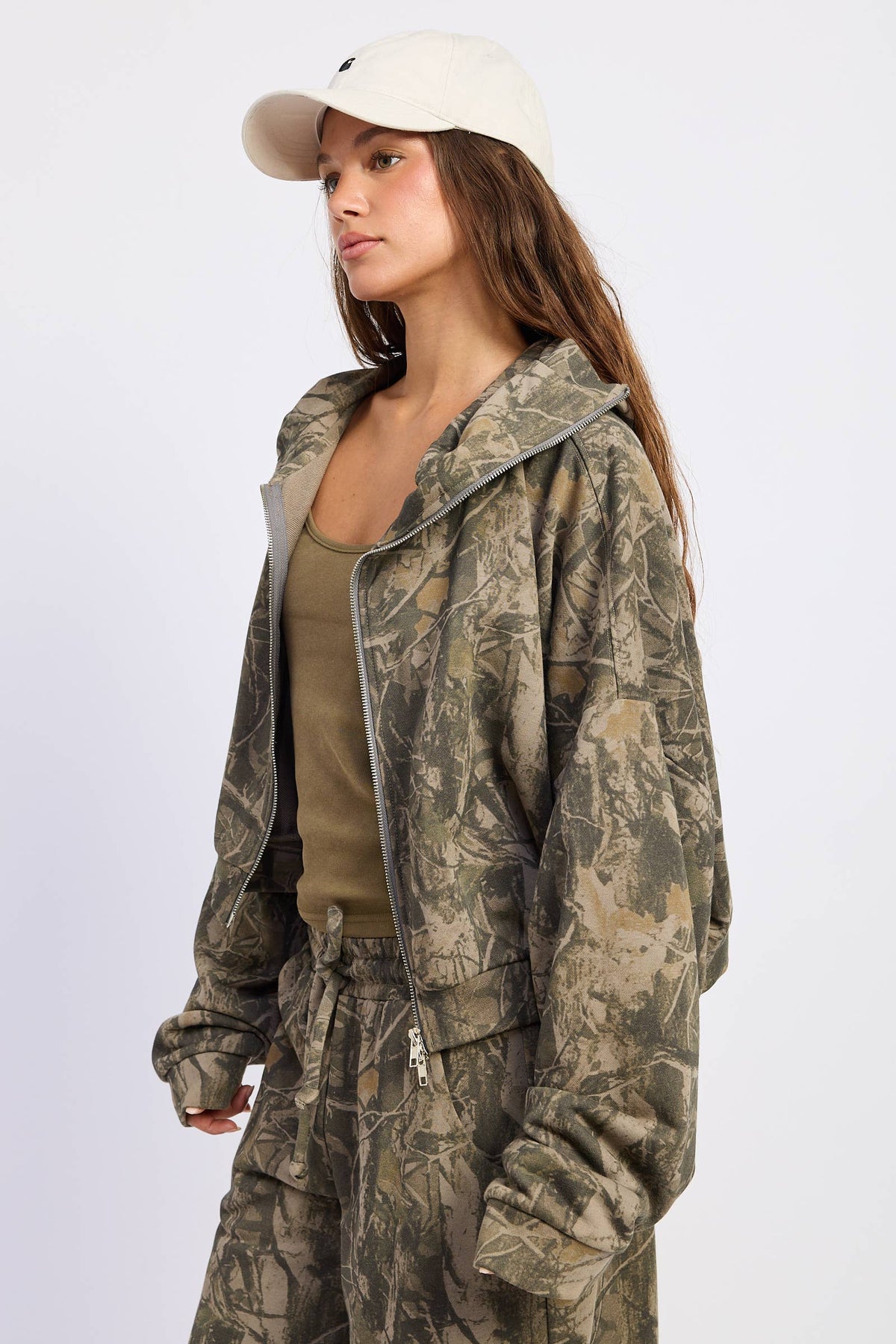 HIGH NECK ZIP UP CAMO JACKET
