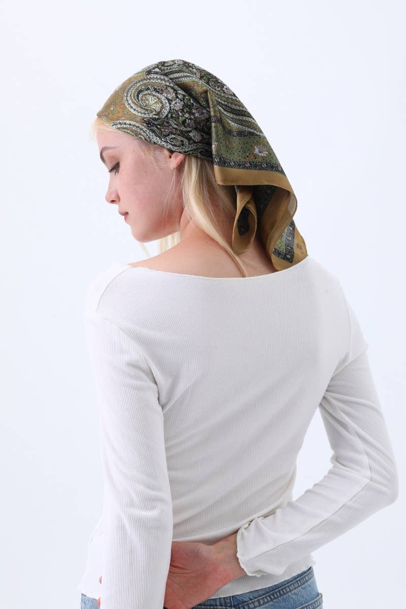 Paisley Print Silk Square Scarf – Vintage Style for Resale