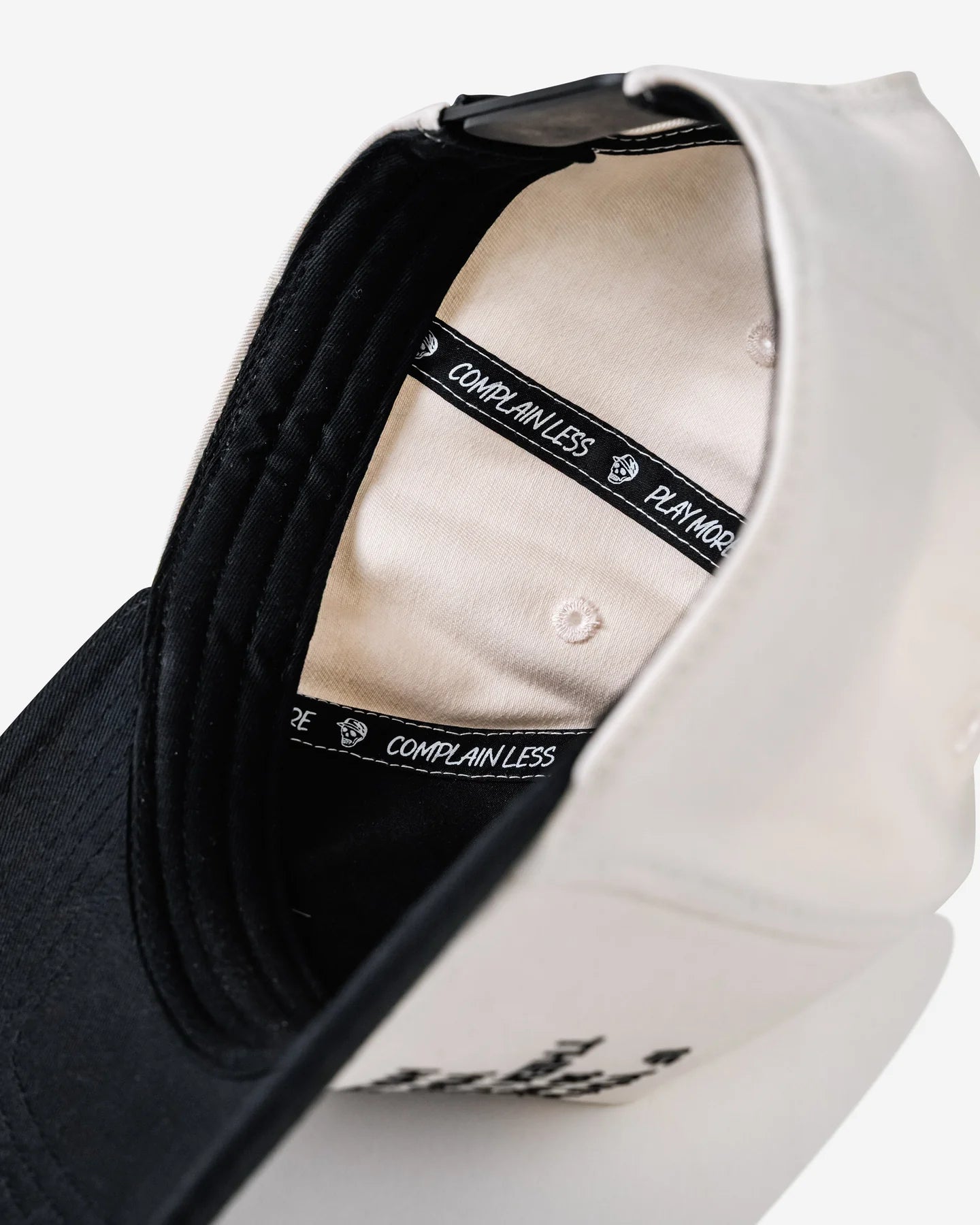 Phrase Hat – Black / Off-White