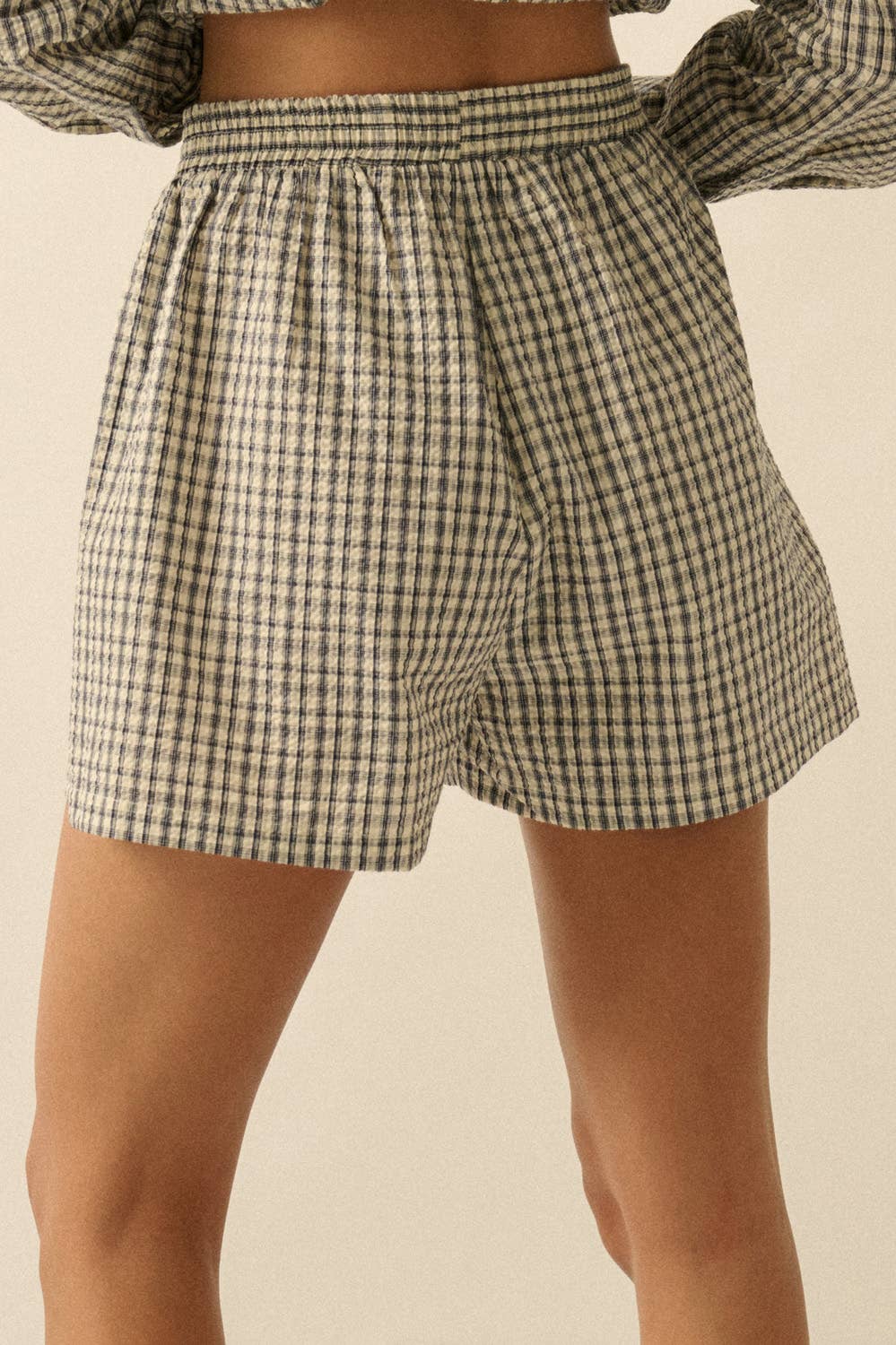 Plaid Textured Seersucker Wide-Leg Pocket Shorts