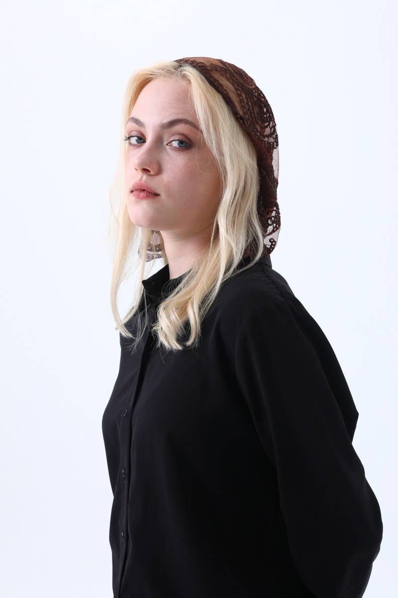 Retro Embroidered Lace Triangle Hair Scarf