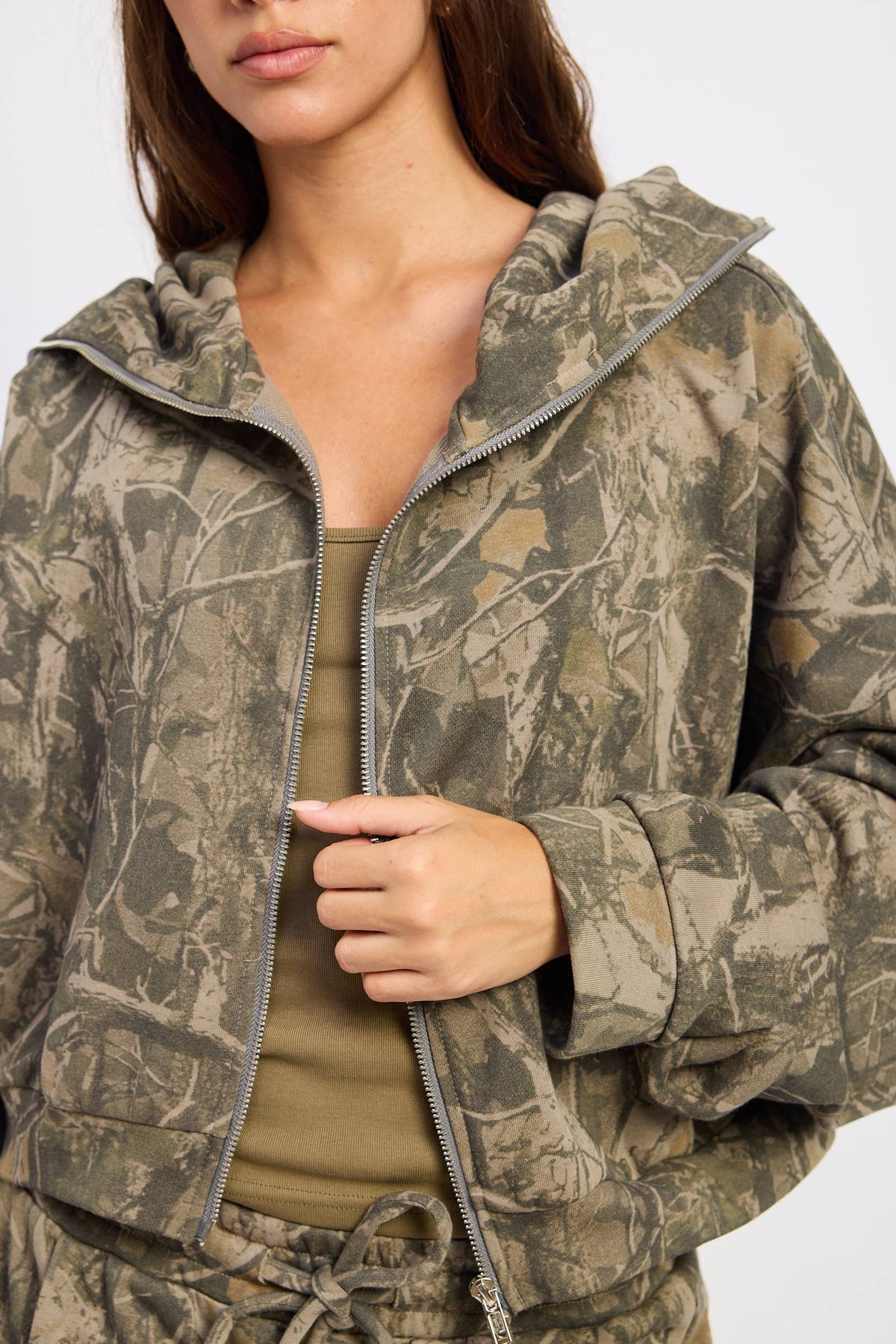 HIGH NECK ZIP UP CAMO JACKET