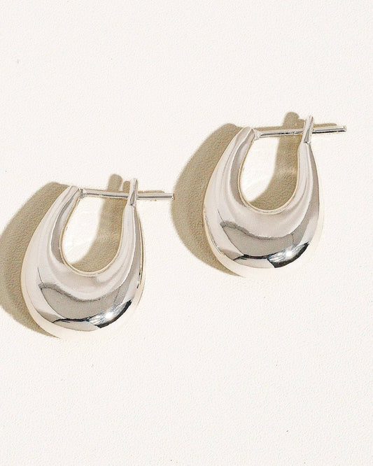 Quinn 18K Classic Droplet Hoop Earring